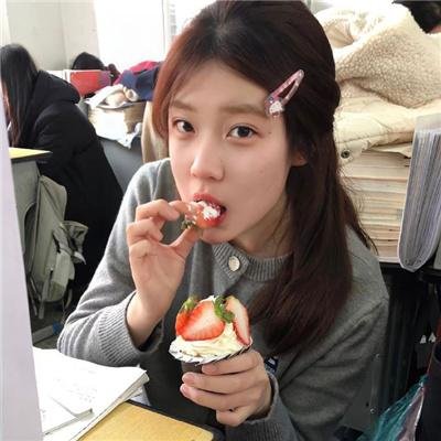 刚下山就被女神抓去领证了